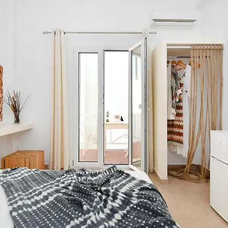 Sandaya Living - M Apartment Naousa (Paros)